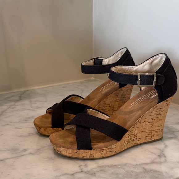 Toms Shoes - Toms Black Cork Wedge Sandals